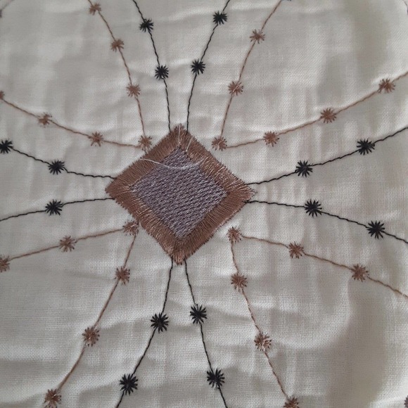 Home Classic Quilted Pillow Sham Wedding Ring Diamond Embroidered - Picture 4 of 7